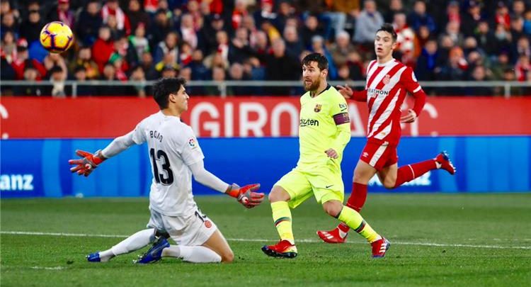 برشلونة