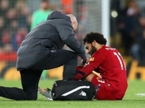 صلاح يثير الشكوك حول مشاركته في مواجهتي مصر ضد كينيا وجزر القمر