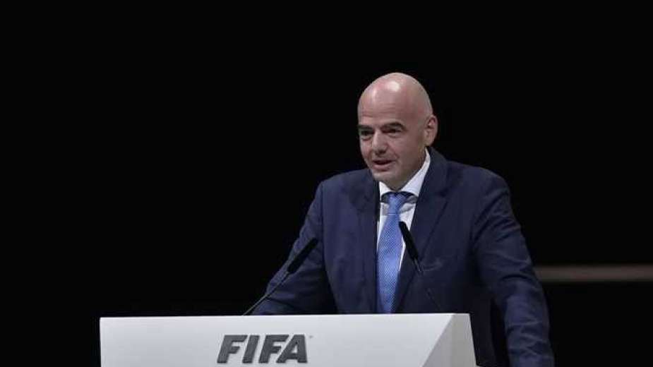 فيفا يعلن عن إقامة دورة إعداد لحكام كأس العالم 2022 فى مارس