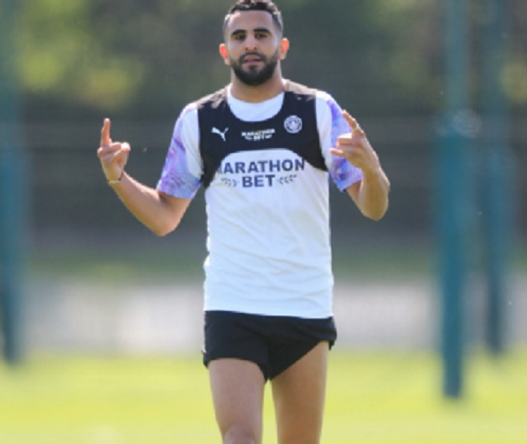 المان سيتي يحتفي بمهارات محرز بعد عودتة للتدريبات:عاد لإمتاعنا بلمساته الساحرة(فيديو)