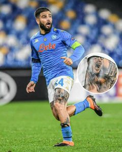لاعب نابولى