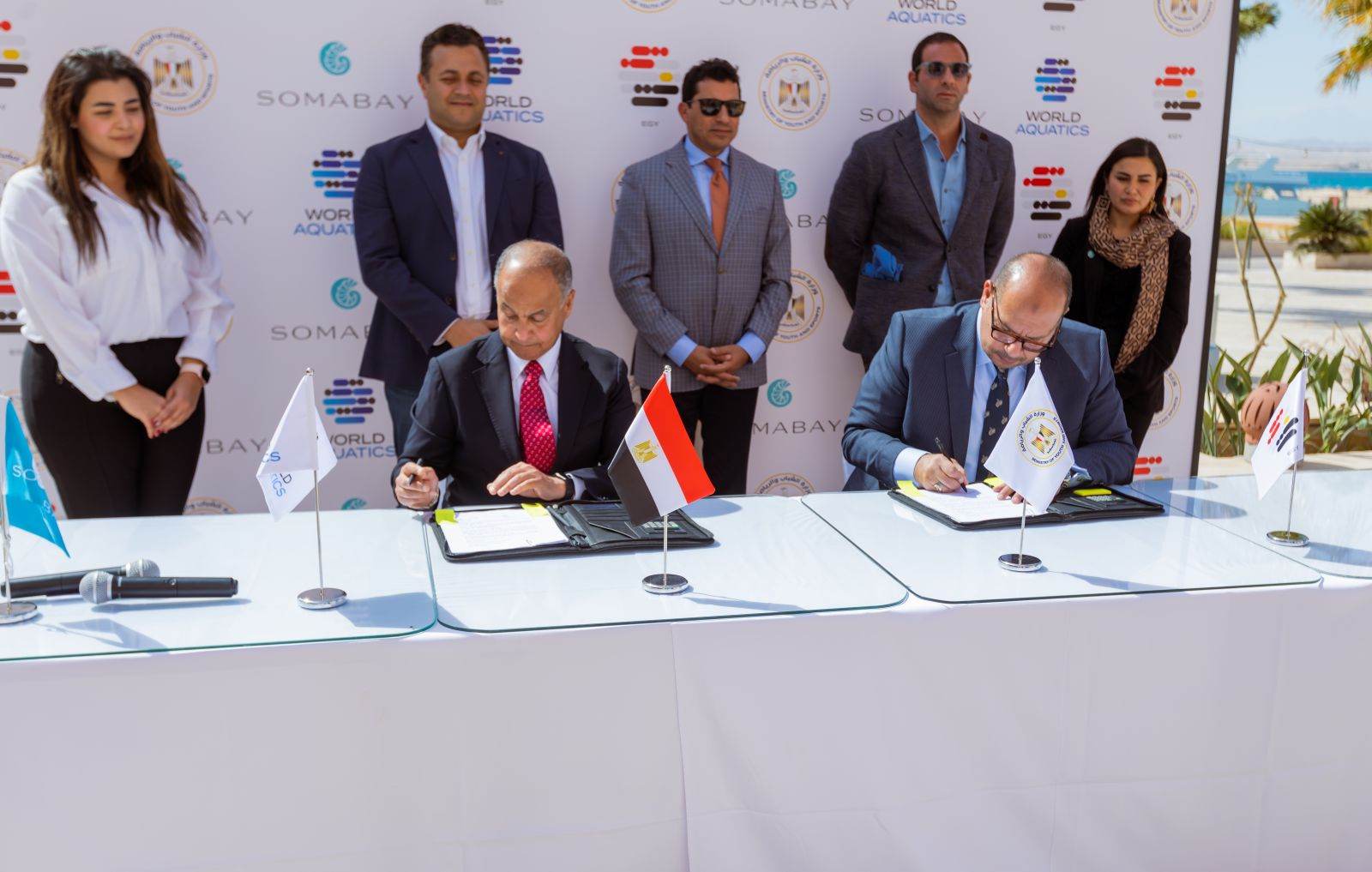 لأول مرة .. المسلم وإدريس يوقعان عقود تنظيم ثلاث بطولات عالم فى الغردقة بحضور الوزير