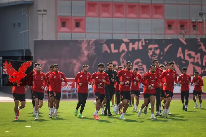 جراديشار والعش وأحمد رضا في قائمة الأهلي لمواجهة مودرن سبورت في الدوري غداً