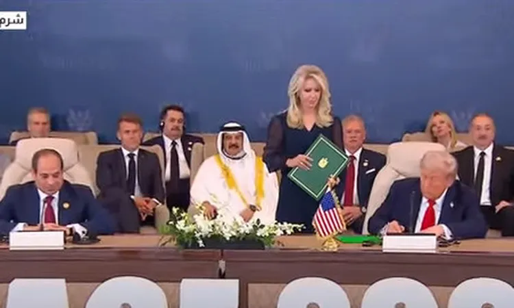 <p><strong>كيف أسست قمة شرم الشيخ الدولية للسلام آفاق جديدة في الشرق الأوسط؟</strong></p>