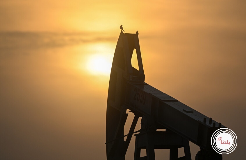 أسعار النفط تحلق بعد قرارات أمريكية