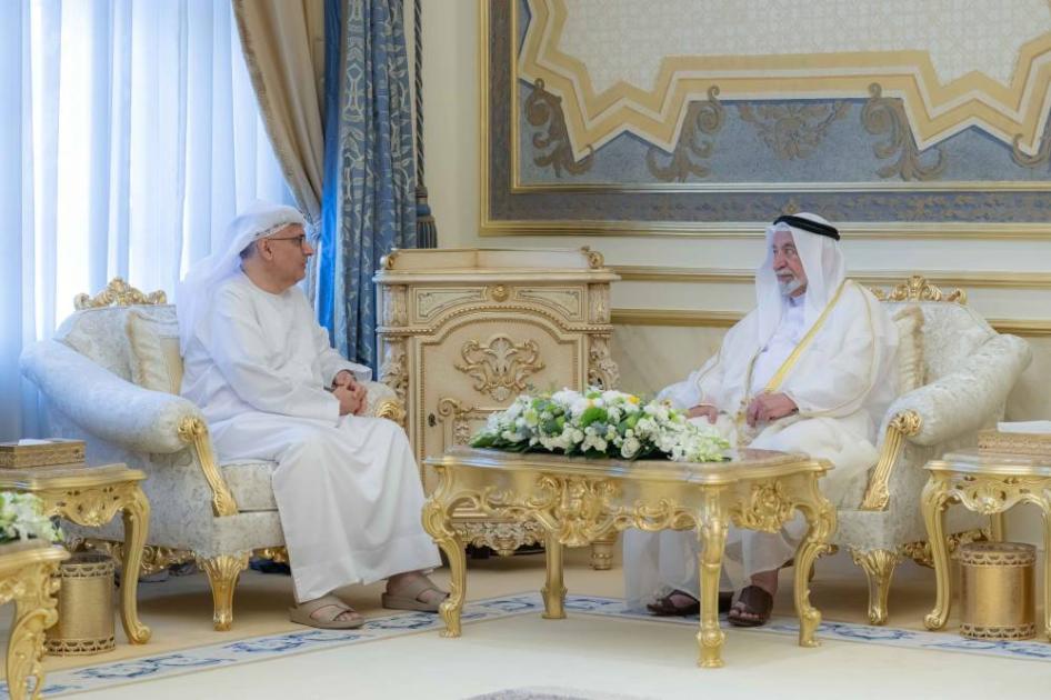 حاكم الشارقة: التعليم عنصر أساسي في التنمية