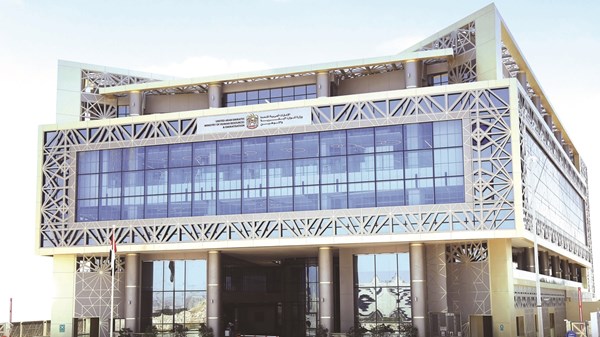 «الموارد البشرية والتوطين» تطلق «راصد السلامة الذكي»