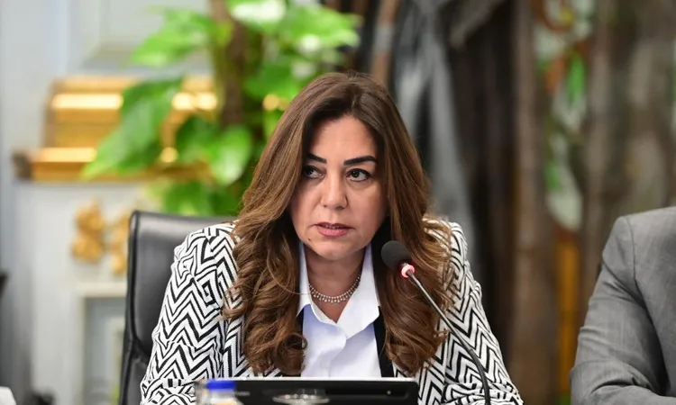 <p><strong>“كيف استجابت وزارة التنمية المحلية لشكاوى المواطنين في كفر الزيات؟”</strong></p>