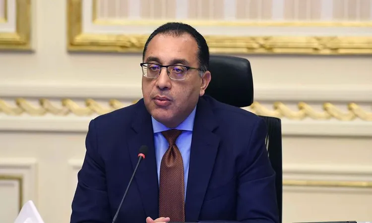 <p><strong>كيف يحقق الدكتور خالد العناني إنجازات تاريخية لمصر في اليونسكو؟</strong></p>