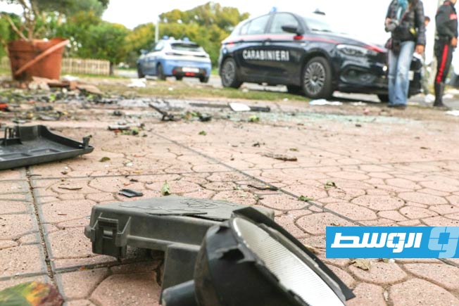بها كيلوغرام متفجرات.. صحفي إيطالي ينجو من انفجار عبوة ناسفة