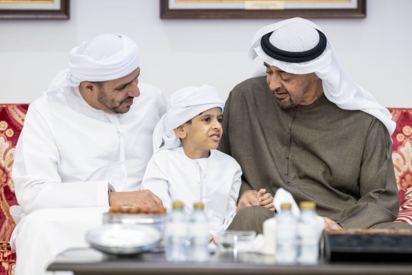 رئيس الدولة يعزي في وفاة والدة عوض سعيد الأحبابي