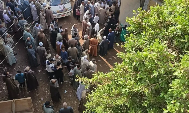 رئيس جامعة المنيا يدعو للمشاركة في انتخابات مجلس النواب.. ويؤكد التصويت بالانتخابات واجب وطني