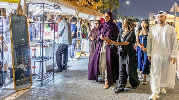 «دبي للثقافة» تدعم الإبداعات الإماراتية في «أسبوع التصميم»