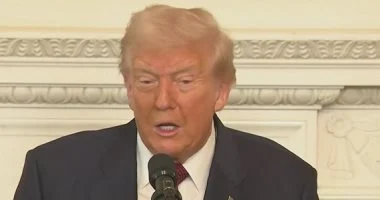 ترامب يمنح فريقه مهلة 45 يومًا لتصنيف فروع الإخوان كمنظمة إرهابية