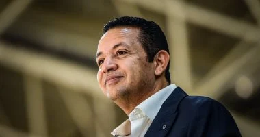 رئيس الاتحاد السكندري يكشف عن عقوبات للاعبي الفريق: عشاء لتحفيزهم وغرامات للمخالفين!