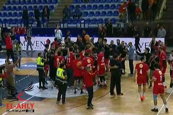 الإتحاد السكندري يتخلى عن المباراة النهائية أمام الأهلي، ومشاعر الفرح تعم الجماهير مع تتويج الأحمر بالبطولة