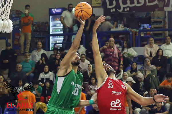 الأهلي يتوج بلقب دوري المرتبط وسط أجواء مثيرة.. واتحاد كرة السلة يقرر عقد اجتماع عاجل بعد انسحاب الاتحاد السكندري