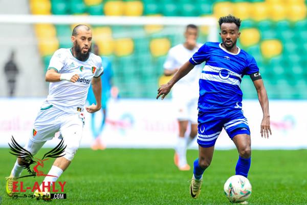 الكاف يفرض عقوبات صارمة على الهلال السوداني والمولودية بعد أحداث المباراة المثيرة