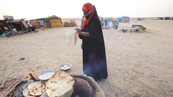 «الصليب الأحمر» لـ«الاتحاد»: نصف سكان اليمن يُعانون انعدام الأمن الغذائي