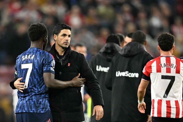 مدرب أرسنال يعاني «الحسرة»! – الاتحاد للأخبار