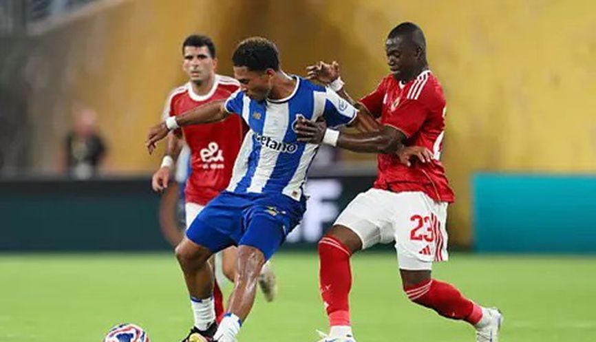 فيديو.. قرار ديانج بشأن التجديد لـ الأهلي …