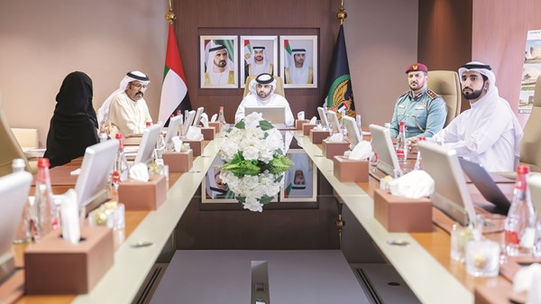 منصور بن محمد: إعداد كوادر تواكب التقنيات العالمية
