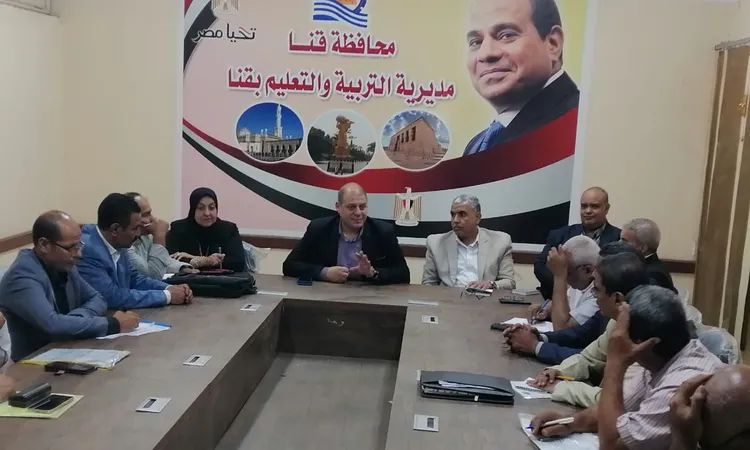 مدير تعليم قنا: البرمجة بوابة العبور الى الجمهورية الجديدة