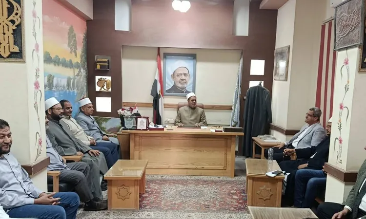 «أزهر مطروح» يناقش خطة الاستعدادات النهائية لامتحانات نصف العام الدراسي