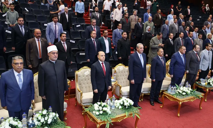 محافظ كفر الشيخ ومفتى الجمهورية يشهدان احتفالية العيد القومي الـ69