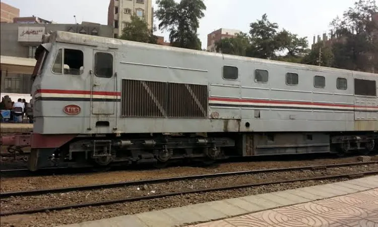 قطار ينهي حياة شاب في سوهاج