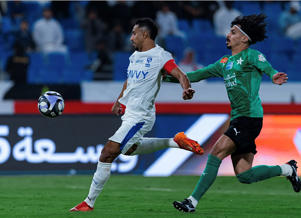 الهلال يتجنب «العثرة» أمام النجمة في «مباراة متقلبة»!