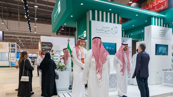 «الأدب والنشر والترجمة السعودية»: «الشارقة للكتاب» أحد أكبر المعارض عالمياً