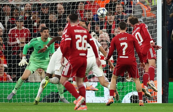 ألونسو: أنقذنا كورتوا – الاتحاد للأخبار