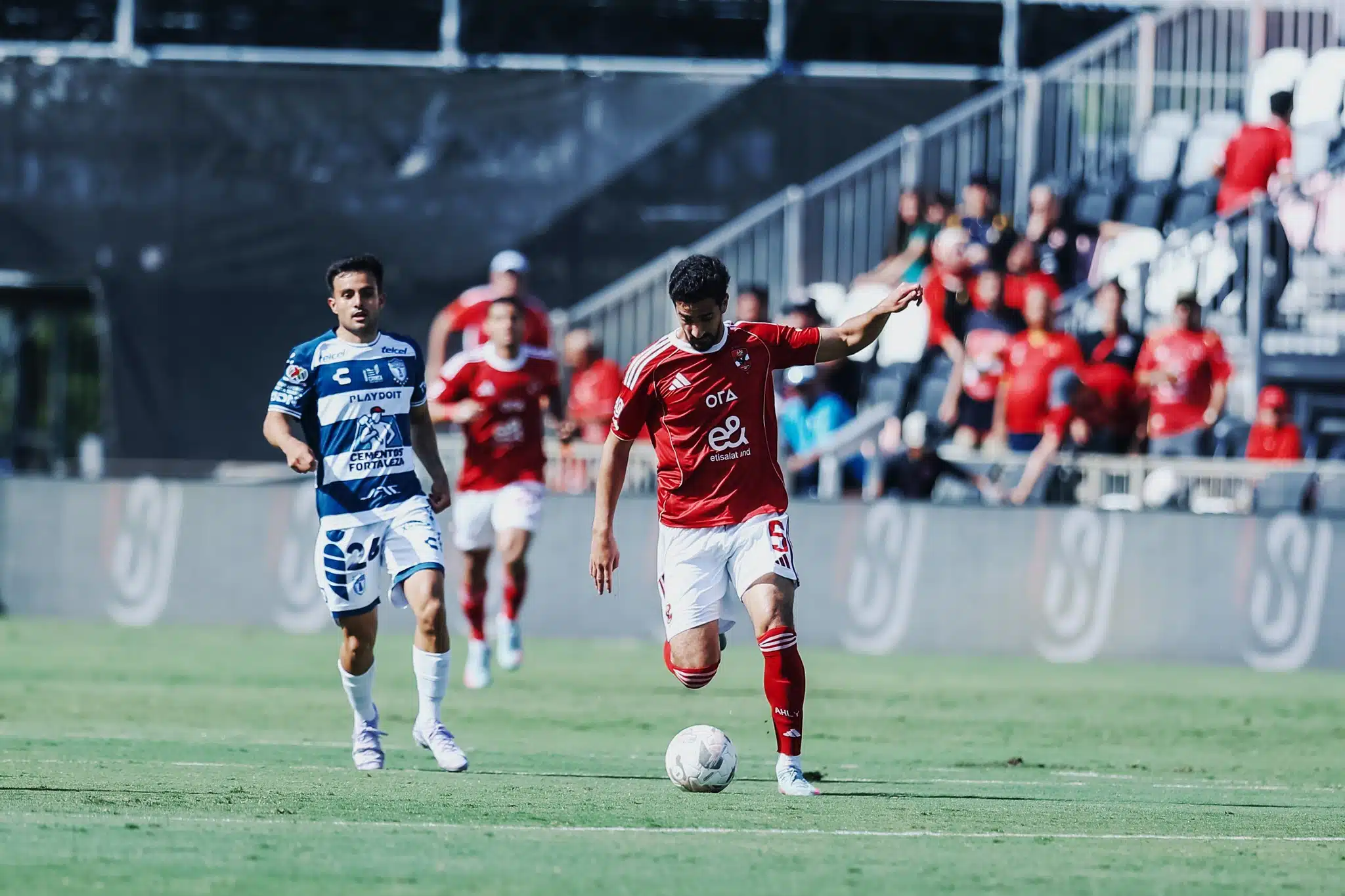 توروب يحسم قراره النهائي بشأن رحيل محمد علي بن رمضان عن الأهلي