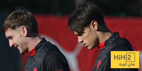 التنافس يحتدم: أرقام رئيسية تبرز أهمية مباراة ميلان وساسولو المنتظرة