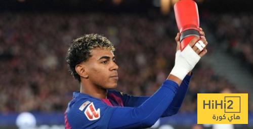 بيدري يحتفل بتقديم جائزة لاعب الشهر لـ لامين: لحظة مميزة تعكس روح الفريق