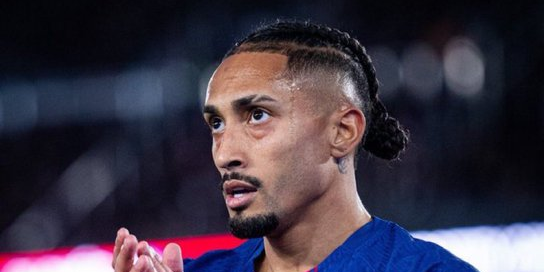 رافينيا: الفوز على أوساسونا يعكس روح الفريق وإصرارنا على القمة