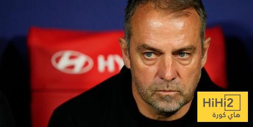 برشلونة: التحول من حل مؤقت إلى استراتيجية دائمة في مشهد الكرة