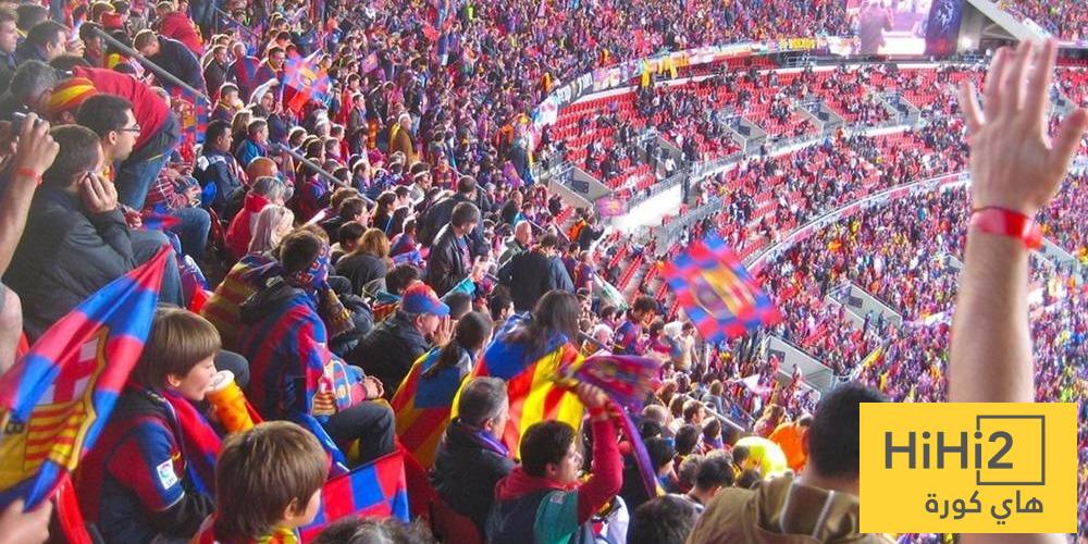 جماهير برشلونة تتغنى باسم تشابي ألونسو في معقلهم.. فما السر وراء هذا الدعم اللافت؟