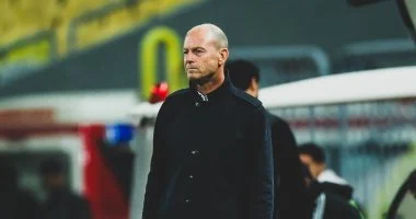 ستاد الاهلي :  تفاصيل جلسة ياسين منصور وسيد عبد الحفيظ مع توروب ومدير الكرة فى الأهلى