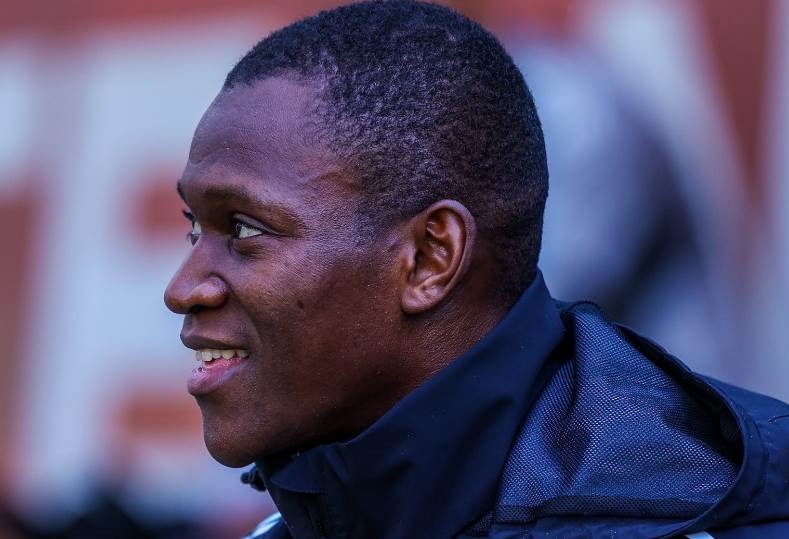 ستاد الاهلي :  مدرب فالنسيا يعلق على ضم ديانج