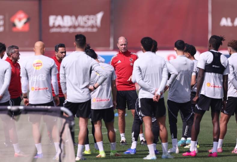 ستاد الاهلي :  الأهلي يمنح لاعبيه راحة قبل استئناف التحضيرات لمواجهة سيراميكا كليوباترا بالدوري