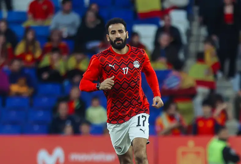 ستاد الاهلي :  مهند لاشين يهدد مرمى إسبانيا بتسديدة مفاجئة ورايا يتألق “فيديو”