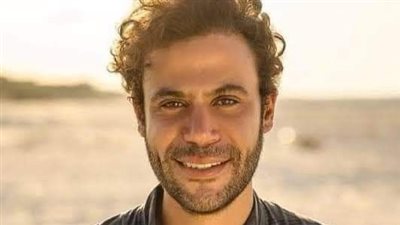 استنوا حاجات جامدة.. محمد إمام يعلن موعد عرض فيلم صقر وكناريا