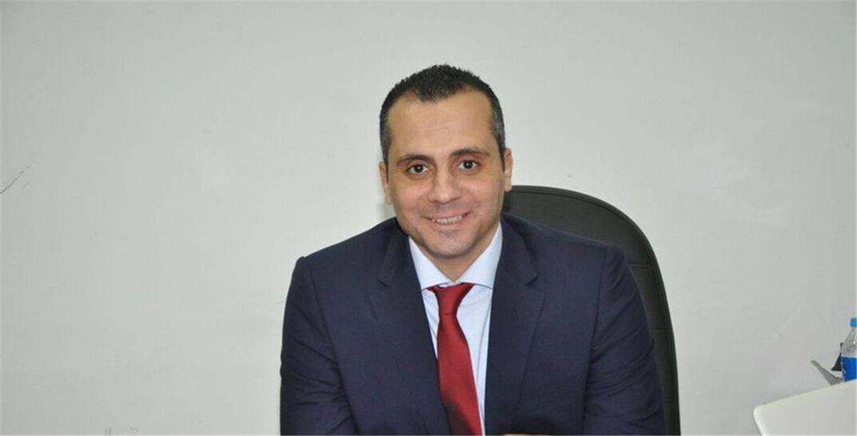 ستاد الاهلي : خاص | حقيقة تعيين عصام سراج الدين مديرًا للتعاقدات في الأهلي