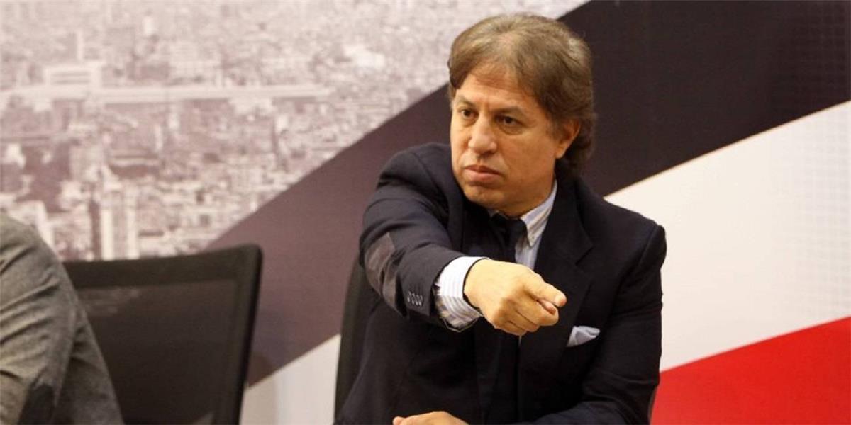 ستاد الاهلي :  ثروت سويلم يوضح موقف مباراة الزمالك وسموحة بسبب نهائي الكونفدرالية