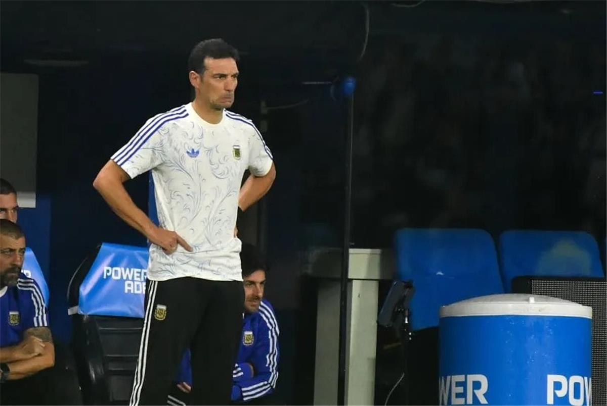 فيفا يستعد لتوجيه ضربة قوية لـ منتخب الأرجنتين قبل كأس العالم