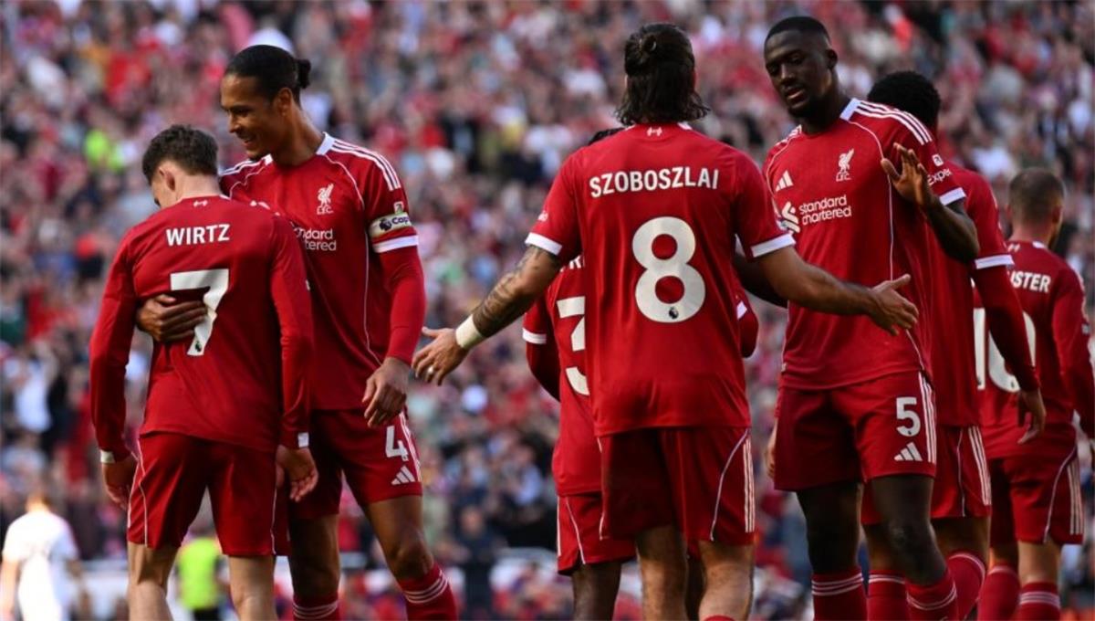 رجل مباراة ليفربول وكريستال بالاس في الدوري الإنجليزي