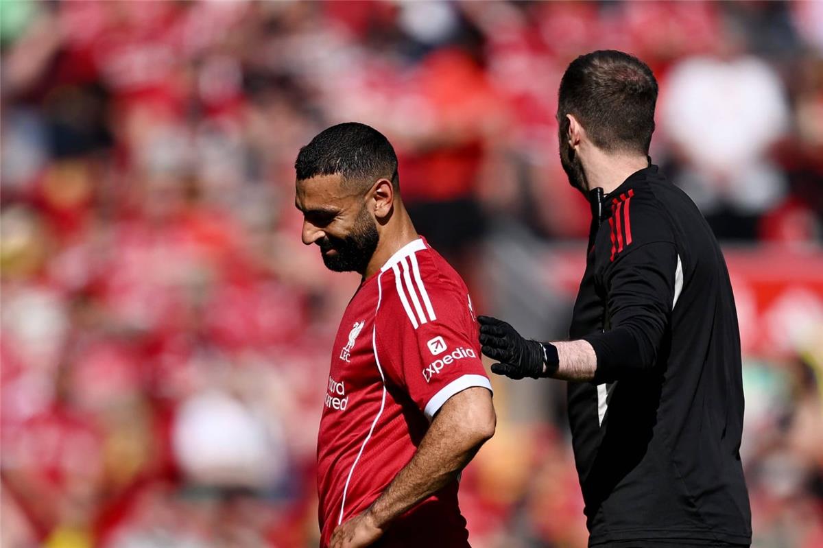 “ليفربول إيكو” تكشف التشخيص المبدئي لإصابة محمد صلاح أمام كريستال بالاس
