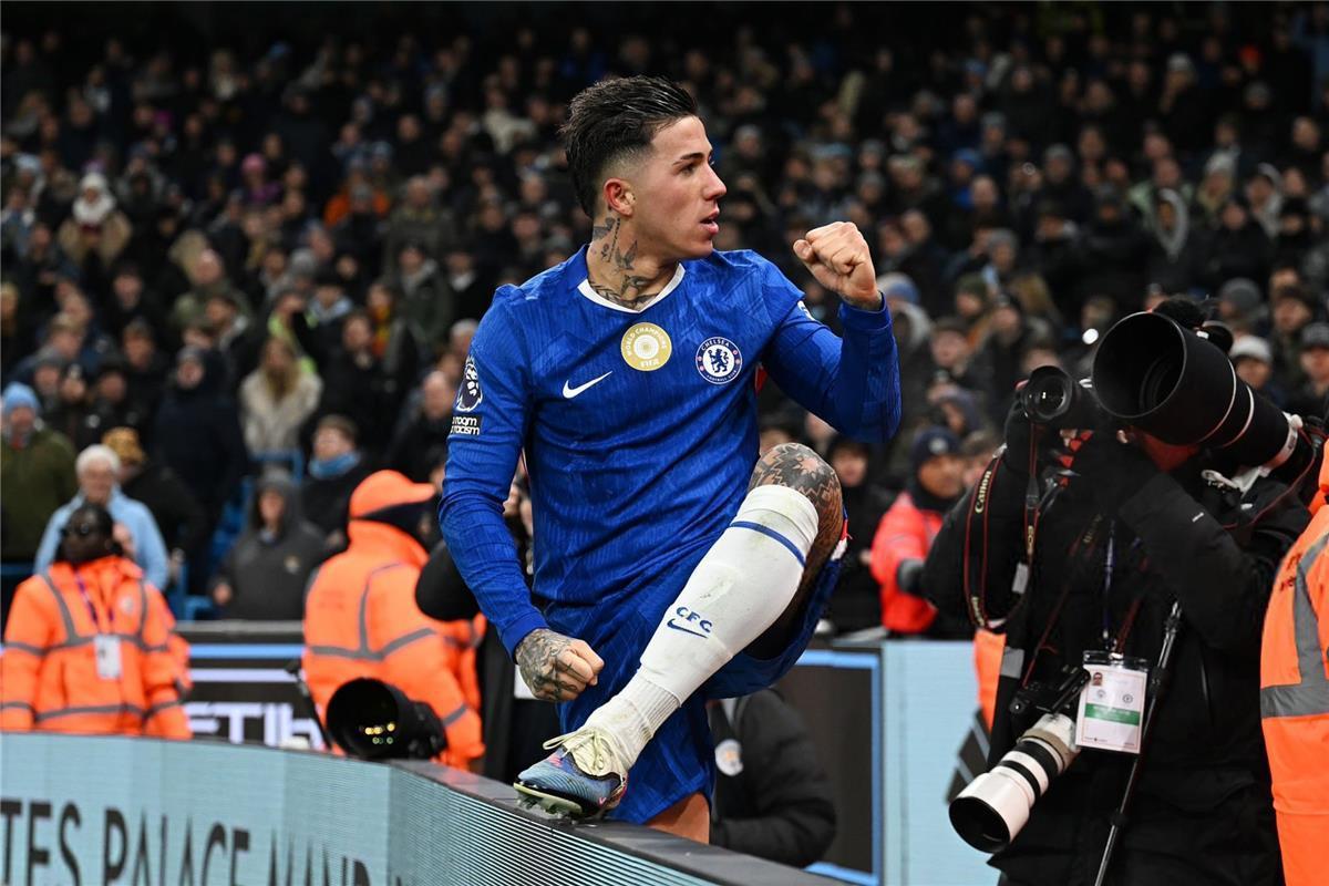 مواعيد مباريات اليوم الأحد 26-4-2026 والقنوات الناقلة.. ميلان ضد يوفنتوس وتشيلسي يواجه ليدز يونايتد